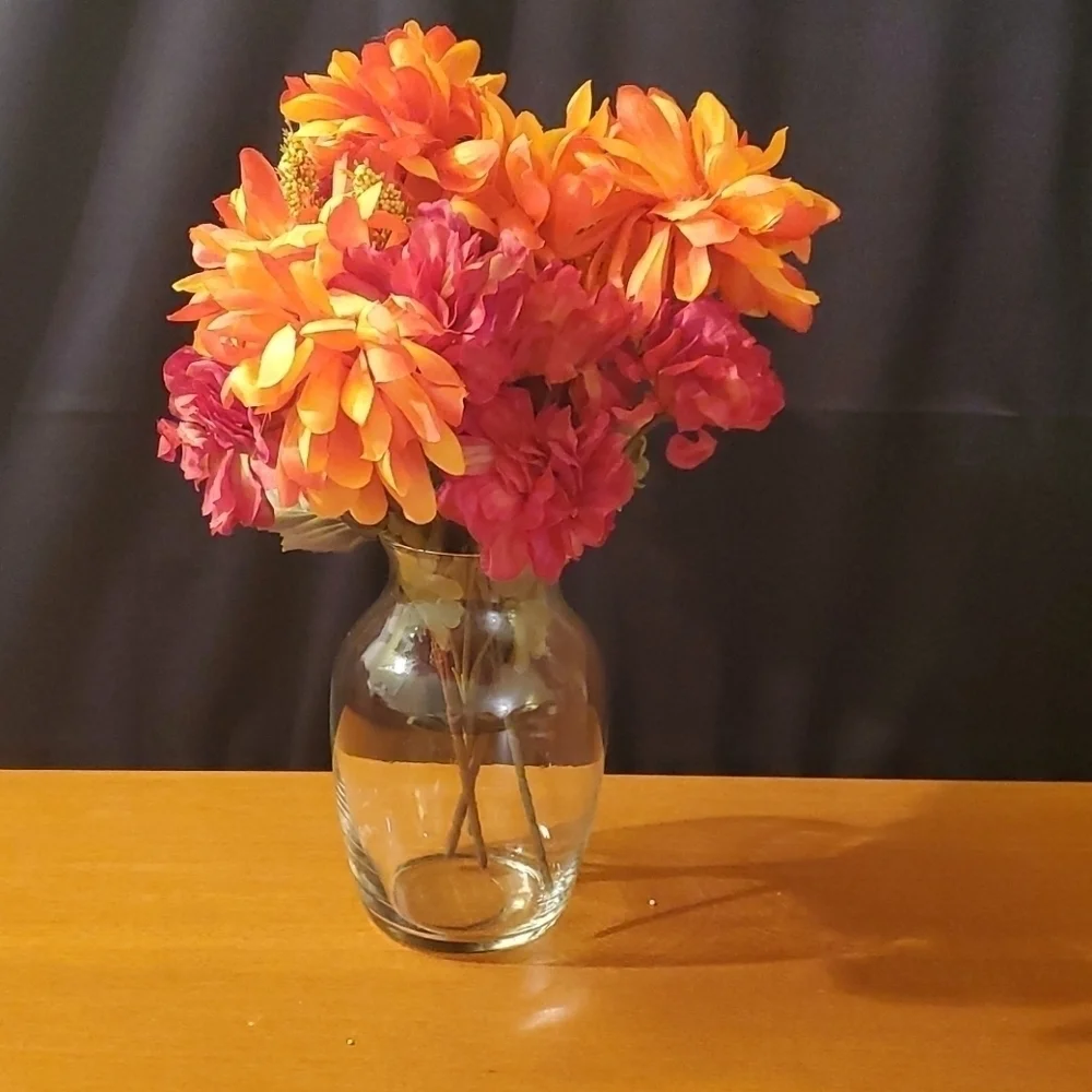 Glass tapered vase
